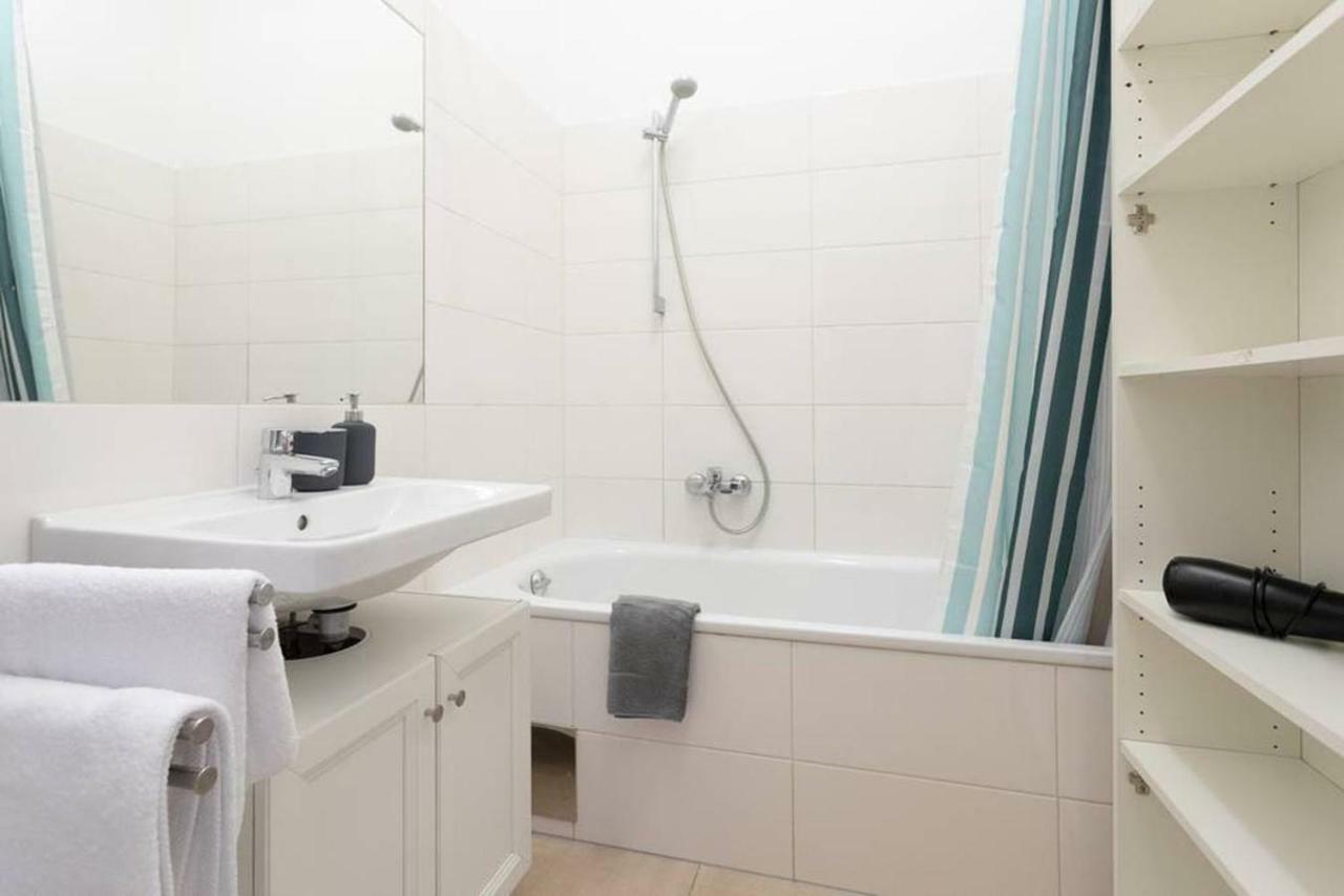 Spacious Vienna Central Station Residence Экстерьер фото