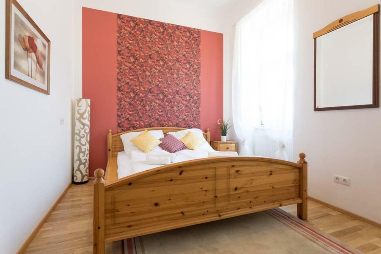 Spacious Vienna Central Station Residence Экстерьер фото